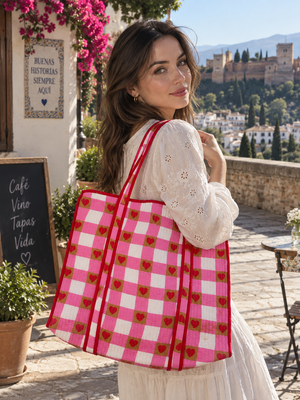 Pink quilted heart print tote bag with checkered pattern