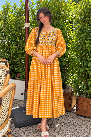 Women's summer maxi dress with round neckline and front tie detail
