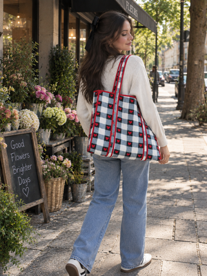 Blue black and white heart print tote bag for women