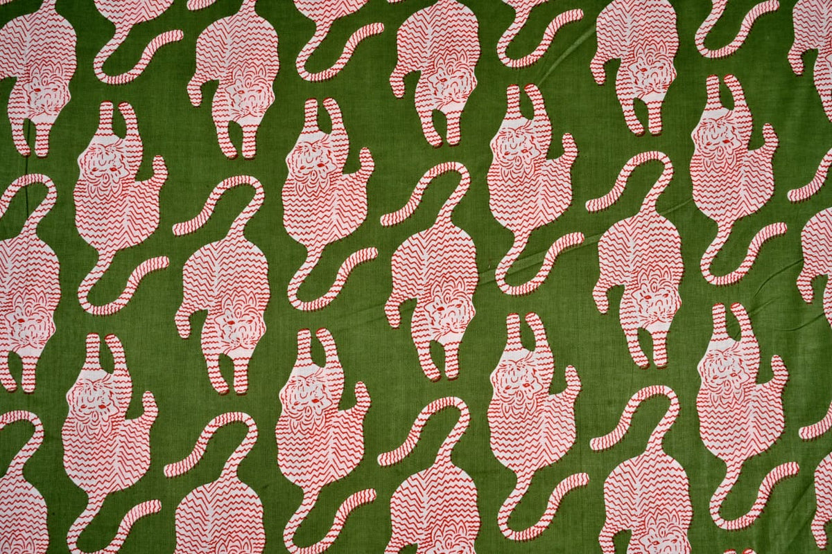 Tiger print Indian cotton fabric for sewing